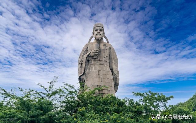 把酒言欢共话桑麻是什么意思（共话桑麻是啥意思）