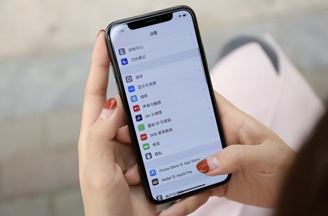iCloud可以备份微信聊天记录吗（icloud能否备份微信聊天记录）