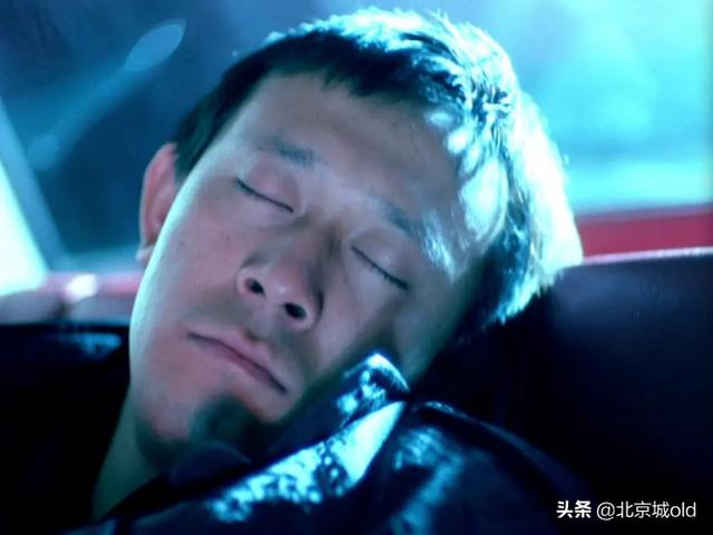 白小航背后老大（白小航）