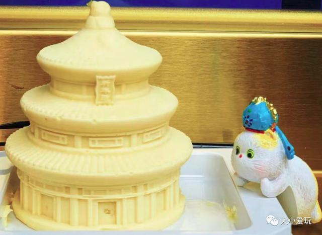 故宫淘宝和故宫文创哪个好（淘宝的故宫文创和故宫卖的一样吗）