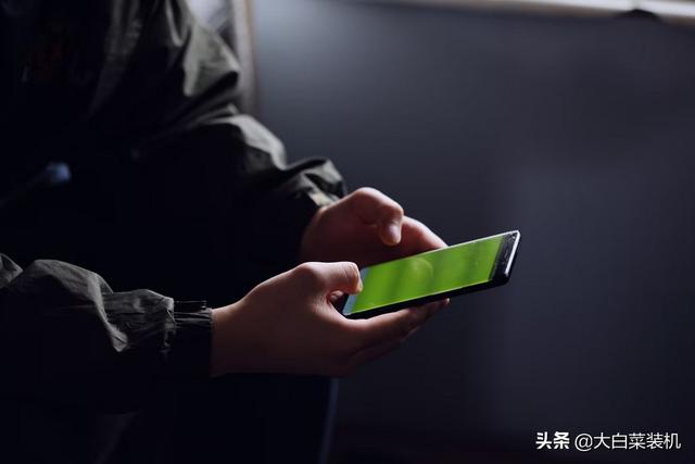 微信如何隐藏微信号不让好友看见（如何隐藏自己的微信号,好友看不到）