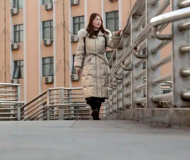 淘宝女模特拍照姿势（淘宝女模特最火的是谁）
