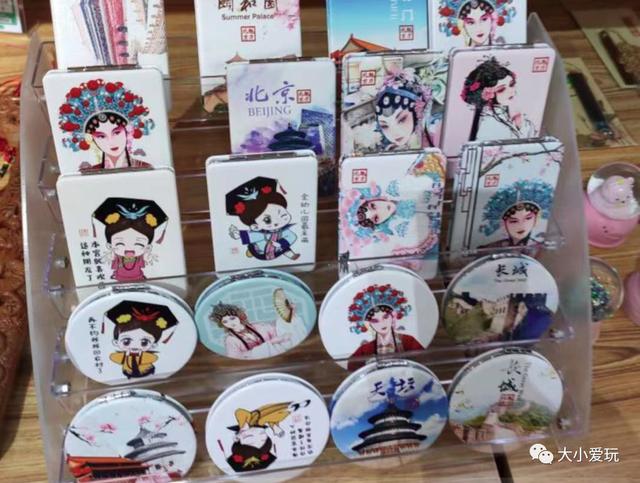 故宫淘宝和故宫文创哪个好（淘宝的故宫文创和故宫卖的一样吗）