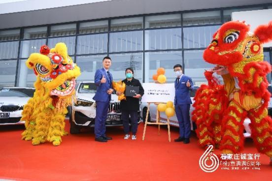 一周年店庆发朋友圈的句子，店庆活动发朋友圈的说说？