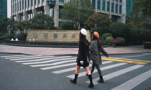 到5分钟短视频剧本大全，3到5分钟短视频剧本大全校园？"