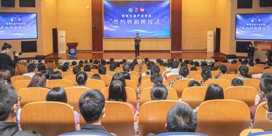 头歌实践教学平台登录入口（头歌实践教学平台登录不了）