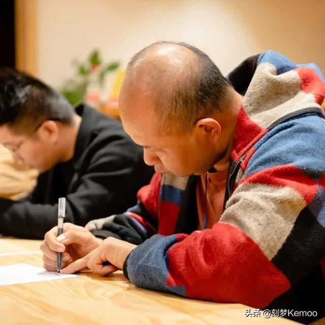 美术培训招生简章图片大全（美术培训招生简章图片模板）