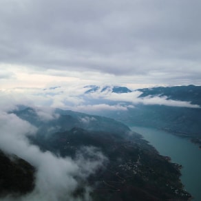 万能的朋友圈求助图片，万能的朋友圈求助图片 配图？