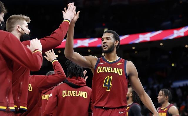 nba无插件飞速直播在线观看？nba无插件直播飞速在线观看
