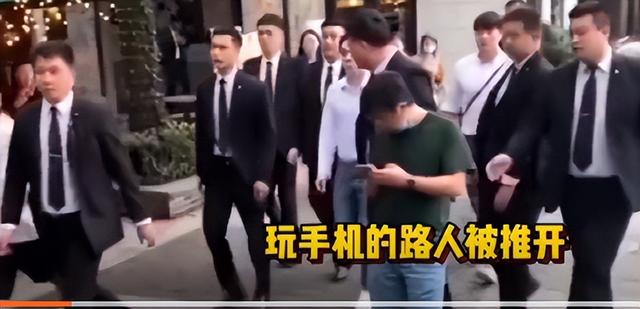 为什么李佳琦最近不直播？李佳琦直播间最近怎么了