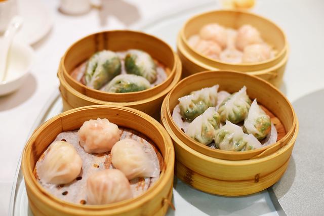 饮早茶发朋友圈的句子，适合喝早茶发的朋友圈短语？