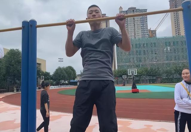 小学语文老师可以做哪些副业，初中语文老师能做什么副业？