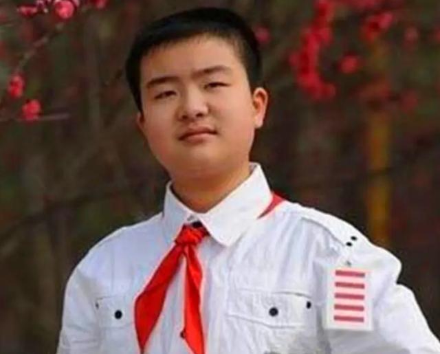 洞主直播间的经典弹幕（斗鱼洞主直播间）