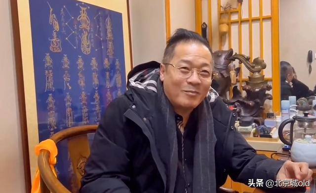 白小航背后老大（白小航）