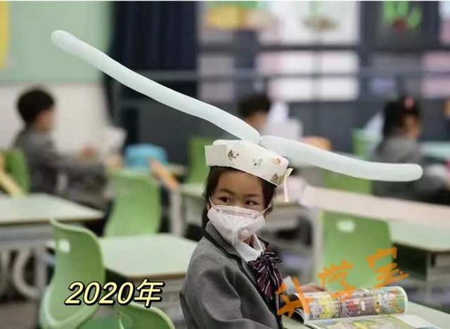 大学开学图片发朋友圈，大学开学图片发朋友圈文案？
