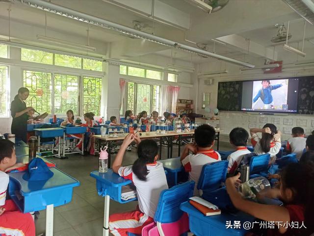 十岁成长仪式说说发朋友圈简短，十岁成长仪式说说发朋友圈简短句子？