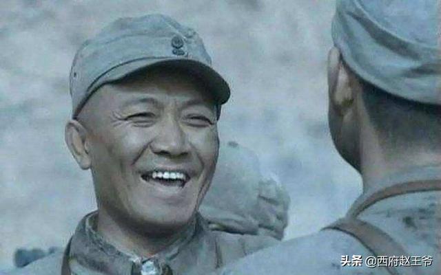 一个营有多少人一个团有多少人哪个大（一个营有多少人一个团有多少人一个师有多少人）