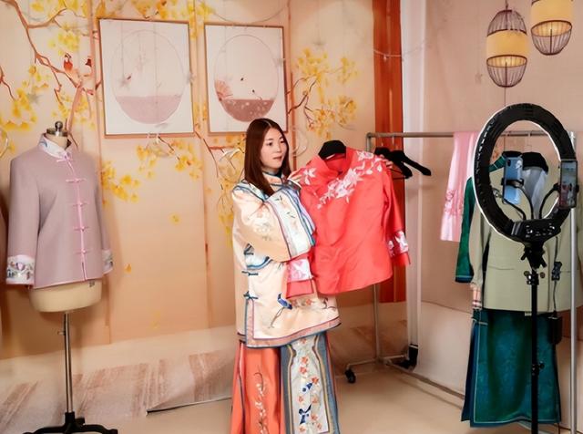 淘宝女模特拍照姿势（淘宝女模特最火的是谁）