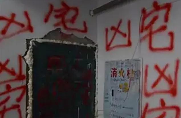 下载睡觉赚钱的视频，我想找个人陪我睡觉？