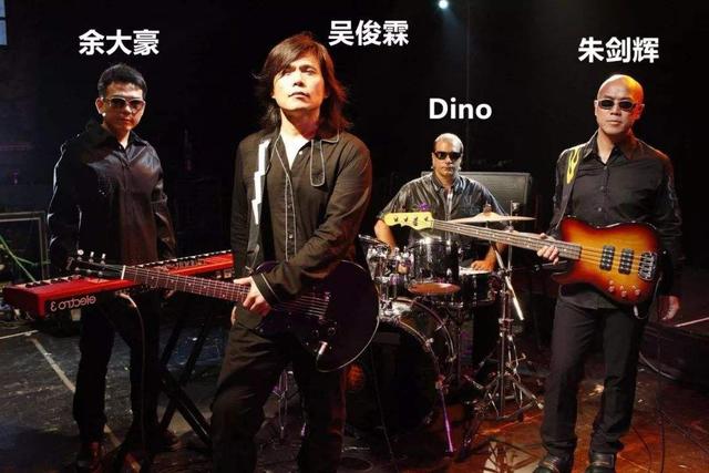 伍佰一首抖音很火的歌曲叫什么，伍佰一首抖音很火的歌曲叫什么名字？