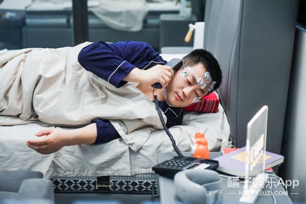 直击睡眠困扰，快手自制综艺《11点睡吧》打造助眠方案