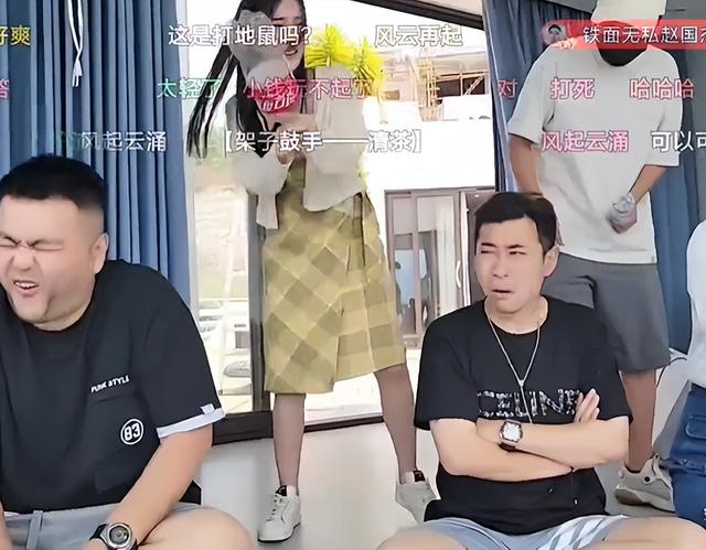 直播间游戏惩罚搞笑有趣的，直播惩罚有趣的游戏？