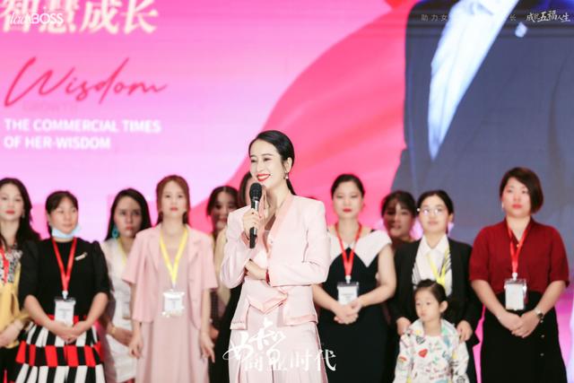 四十岁女人创业做什么生意好（女人创业做什么生意好赚钱）