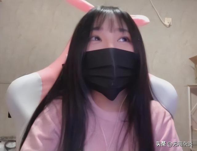 斗鱼一条小团团直播间，斗鱼一条小团团直播间号？