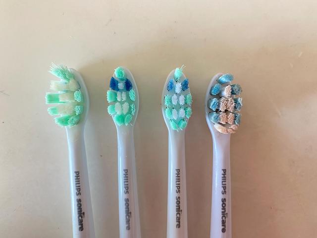 闲鱼怎么分辨是正品店的（闲鱼上怎么分辨正品）