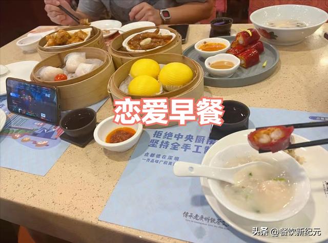 美食照片真实照片朋友圈，朋友圈真实美食图片甜品？