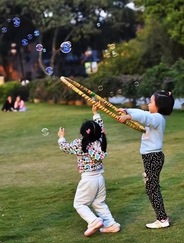 微信怎么发不带图片的朋友圈儿，微信里怎么发不带图片的朋友圈？
