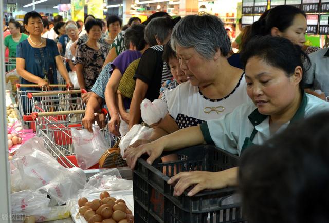 女性创业开什么店好，女人开店适合开什么