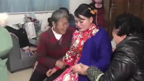 个伴娘红包一般给多少钱合适（4个伴娘红包一般给多少钱呢）"