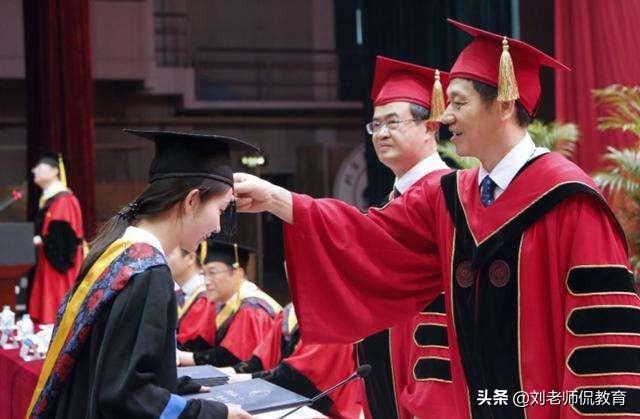 网络与新媒体专业考研难度大吗（网络与新媒体专业学什么知乎）