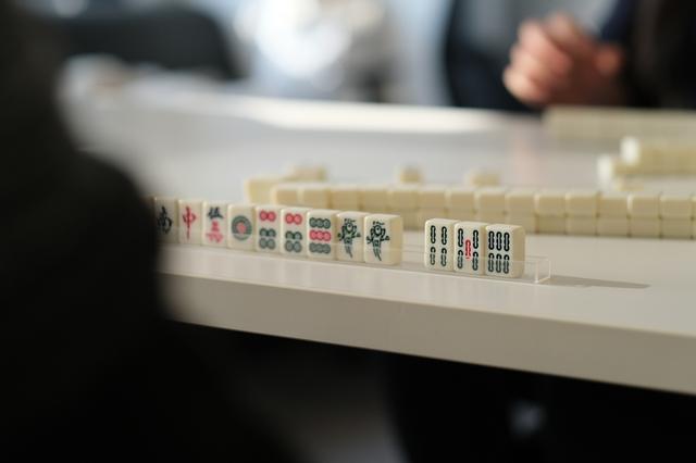 四川麻将能挣钱吗，成都开麻将馆利润？