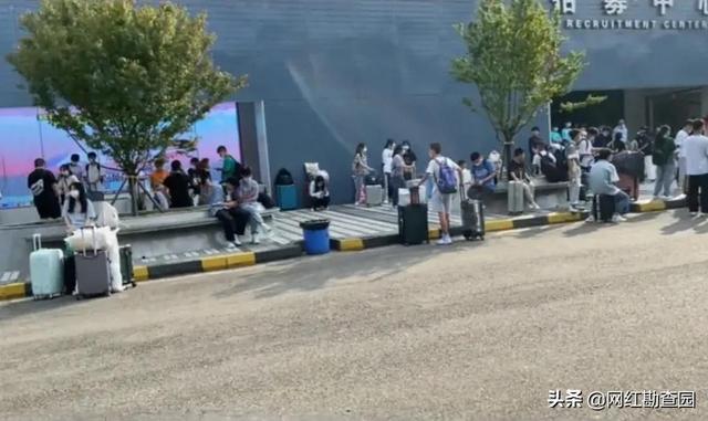 适合女人做的暴利行业且网上冲击小的，女生最暴利的行业？