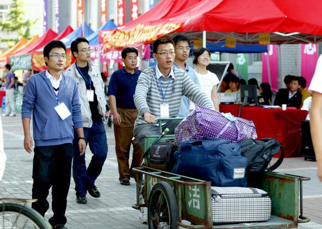 哪个兼职外卖不交押金，不需要押金的外卖平台？