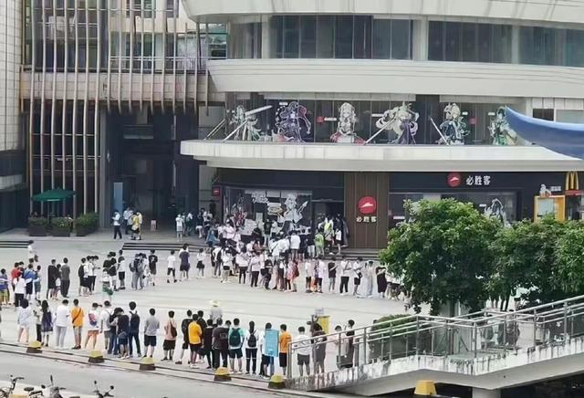 必胜客兼职价格，必胜客兼职一个月大概多少工时？