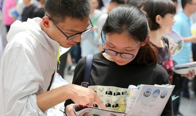 网络与新媒体专业学什么，千万别学网络与新媒体专业知乎？