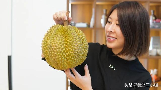 榴莲没熟打开后怎么办 榴莲没开口怎么催熟（榴莲没熟打开后怎么办壳已经丟掉了）