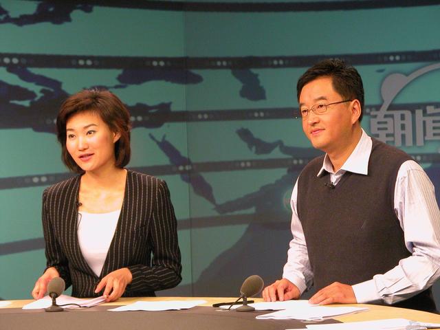 中央电视台新闻直播间女主持人名单及照片，新闻直播间女主持人名单及照片2021