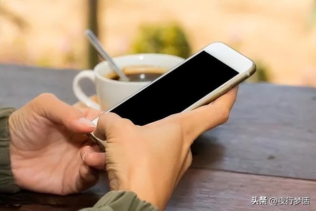 朋友圈停用了为什么别人还能看到，停用朋友圈别人还能看到吗？