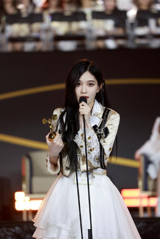 snh48在哪个平台直播（snh48成员用什么软件直播）