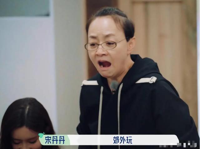 黑红流量爱上种田后免费阅读，黑红流量爱上种田后免费阅读ax61？