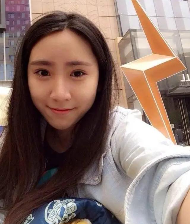 有没有画画赚钱的软件（给别人画画赚钱的软件）