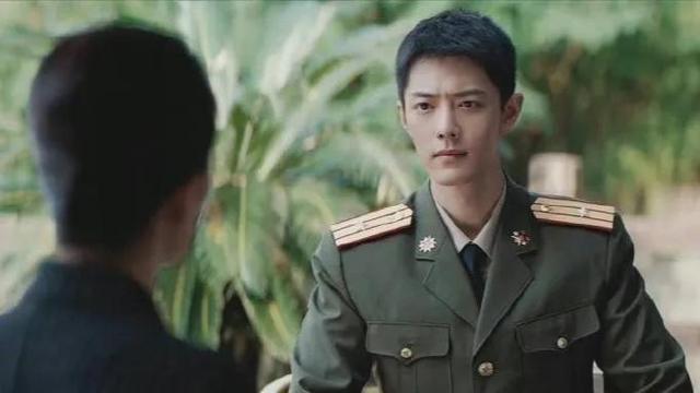 抖音很火的歌叫风起什么女生唱的，抖音很火的歌叫风起什么女生唱的歌？