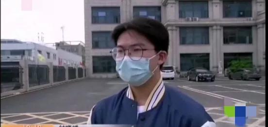 播音培训班大概学费（播音艺考培训班费用）