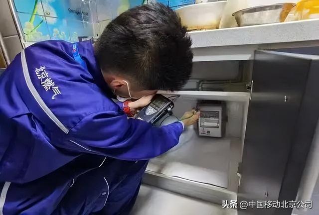 物联网与互联网的区别是()多选（物联网与互联网的区别是物联网核心和基础仍然是互联网）