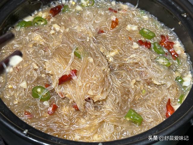 蒜蓉粉丝蒸虾怎么做，蒜蓉粉丝蒸虾怎么做好吃又简单？