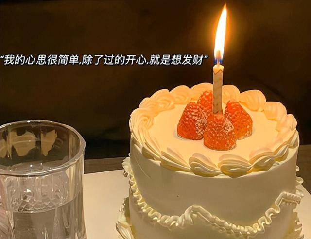 沙雕朋友圈文案搞笑，沙雕朋友圈文案搞笑短句？